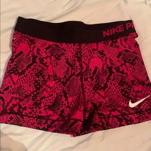 Nike Pro 3” shorts